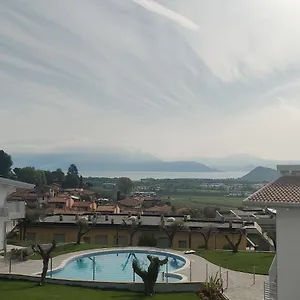 Bilocale In Vista Con Piscina Apartment