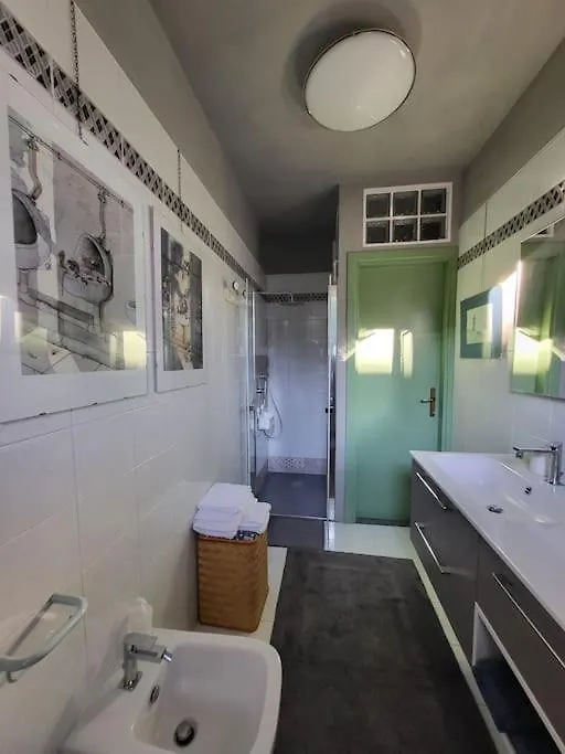 Garda Lake View Apartment Polpenazze del Garda