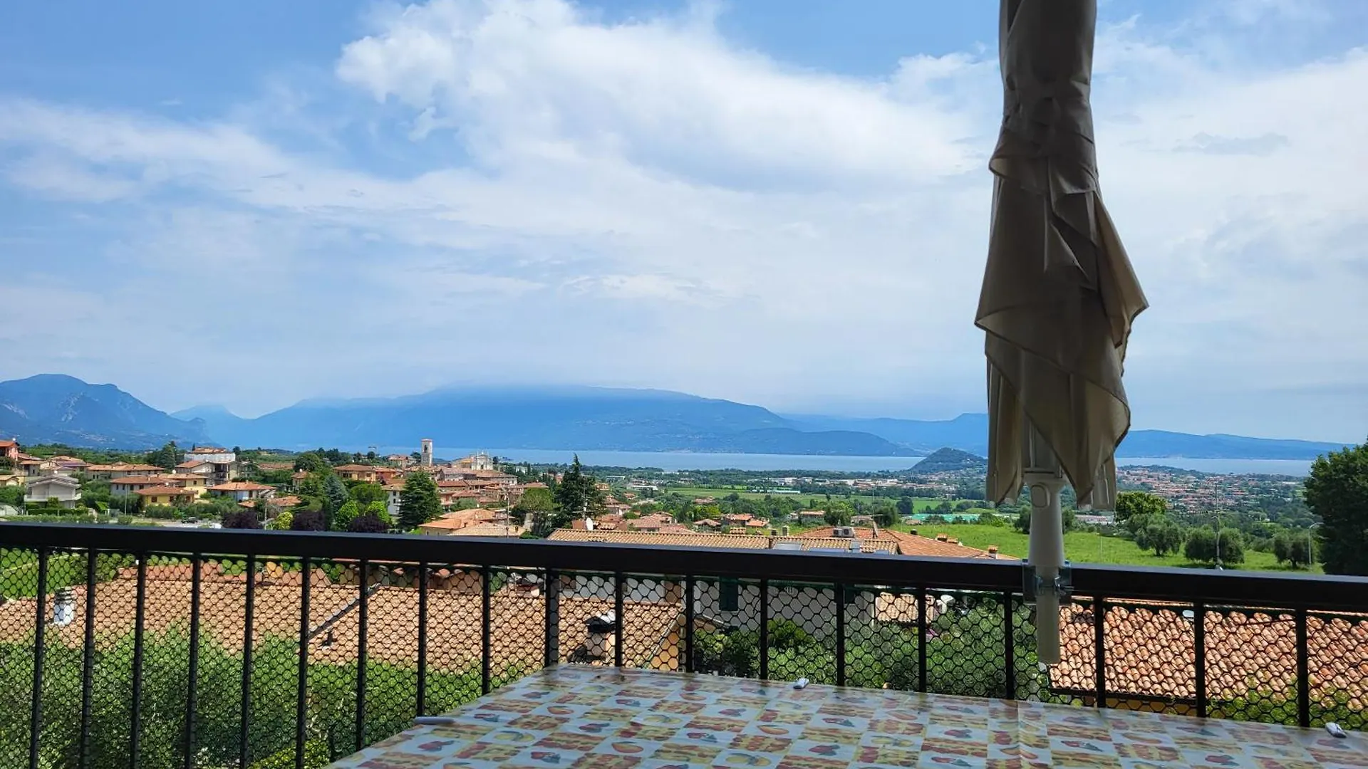 Garda Lake View Apartment Polpenazze del Garda